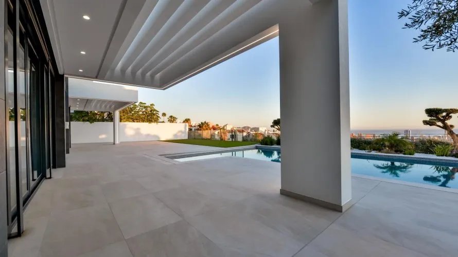 7 bedrooms villa for sale, Finestrat, Spain No. 2052 № 3
