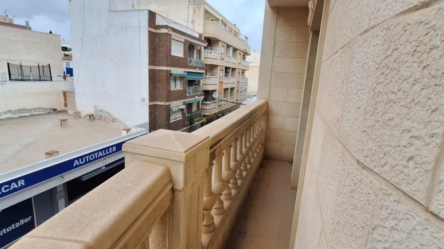 3 bedrooms apartment for sale, Torrevieja, Spain No. 2539 № 24