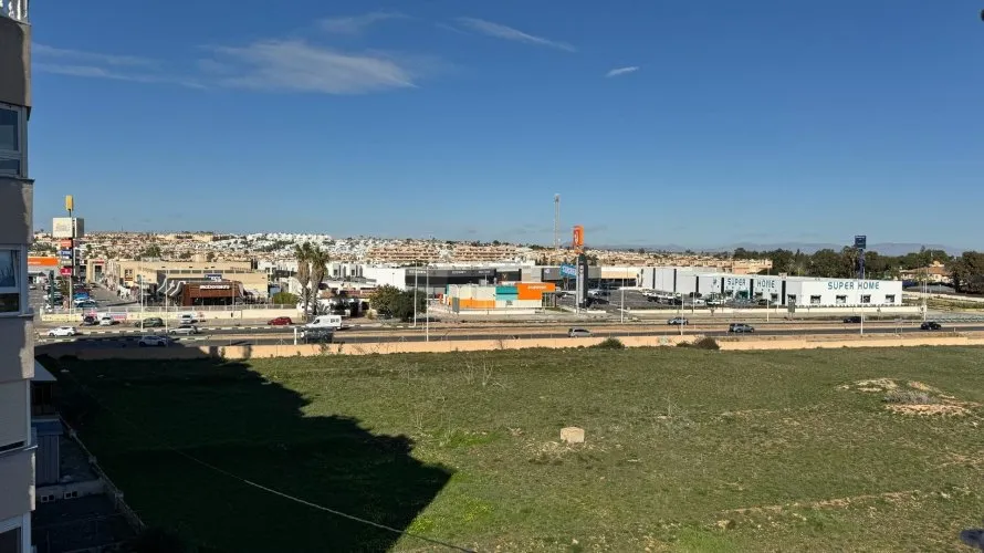2 bedrooms penthouse for sale, Torrevieja, Spain No. 2250 № 14