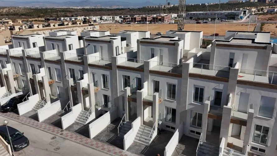 2 bedrooms house for sale, Gran Alacant, Spain No. 2449