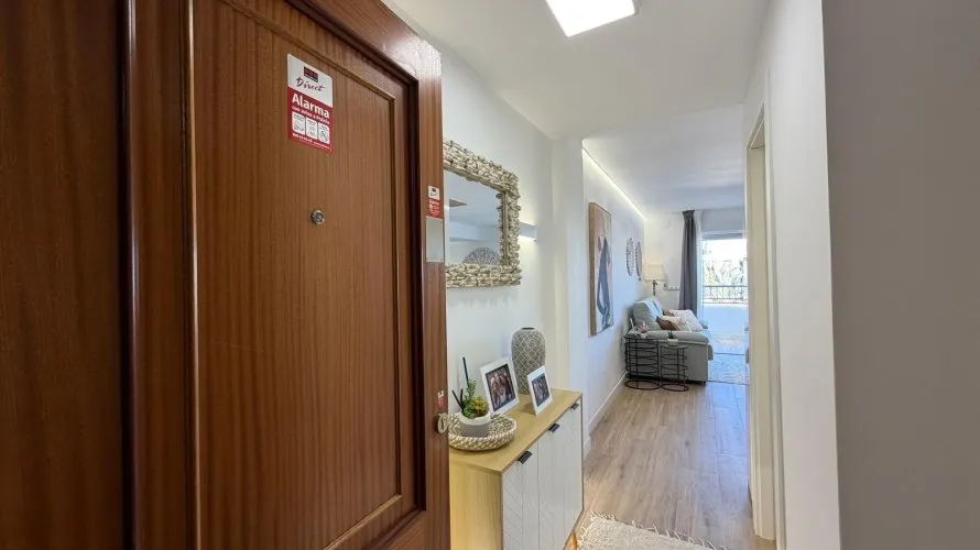 3 bedrooms apartment for sale, Torrevieja, Spain No. 1557