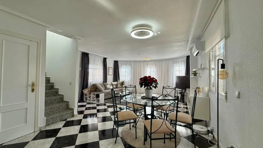 4 bedrooms villa for sale, Playa Flamenca II, Spain No. 1532 № 16