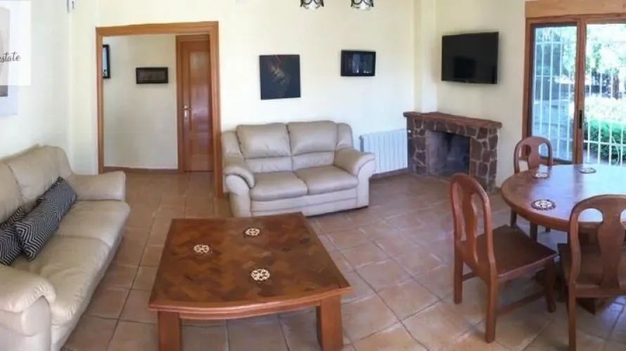 135m² apartment for sale, L'Eliana, Spain No. 1825