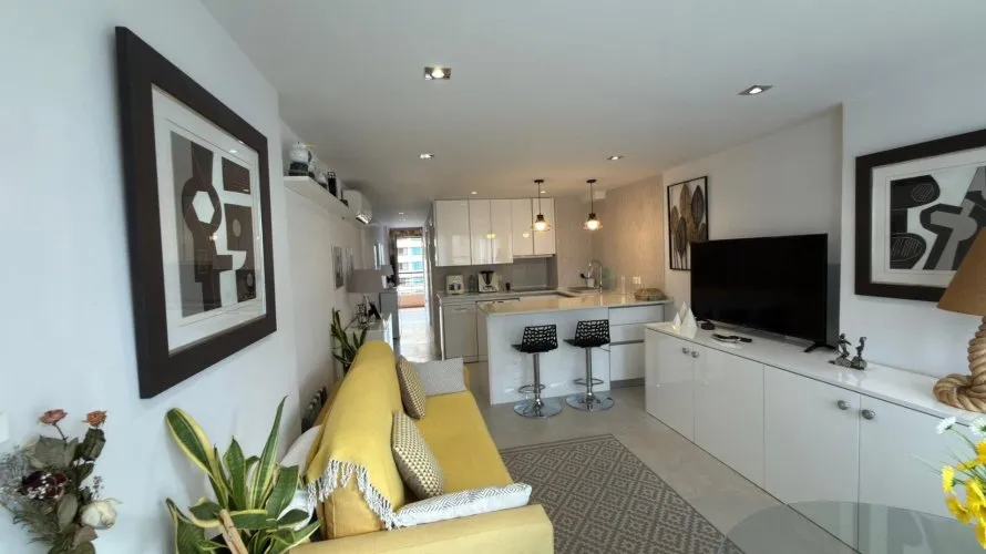 1 bedroom apartment for sale, Benidorm, Spain No. 1574 № 1