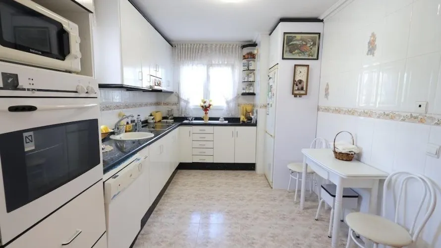 5 bedrooms apartment for sale, Alicante, Spain No. 2211 № 3