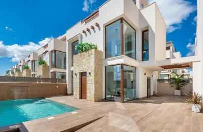 3 bedrooms villa for sale, La Herrada, Spain No. 1960
