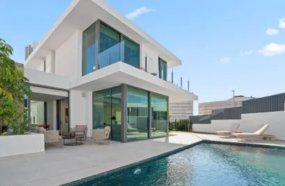 3 bedrooms villa for sale, Benidorm, Spain No. 2402