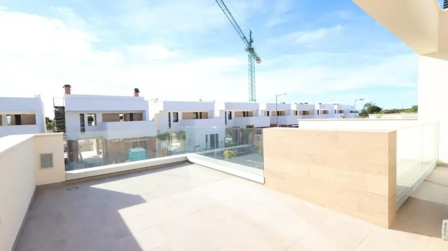 3 bedrooms apartment for sale, Los Alcazares, Spain No. 2002 № 16