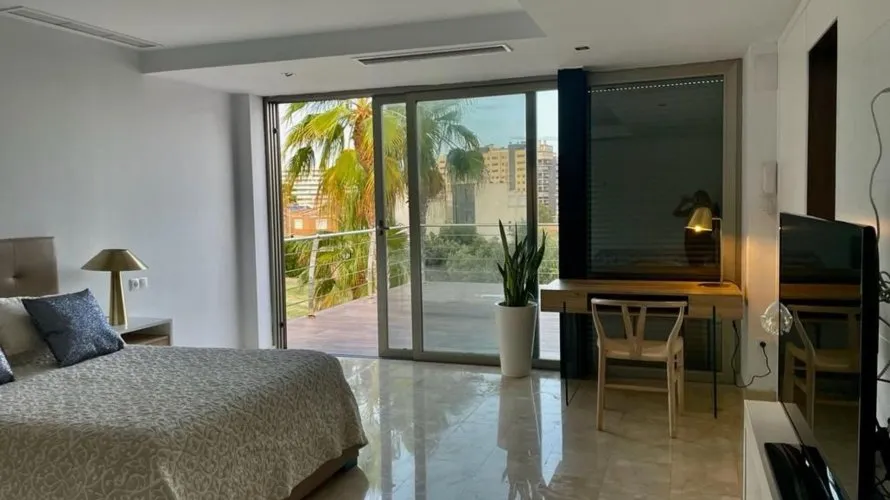 5 bedrooms villa for sale, Alicante, Spain No. 2557 № 4