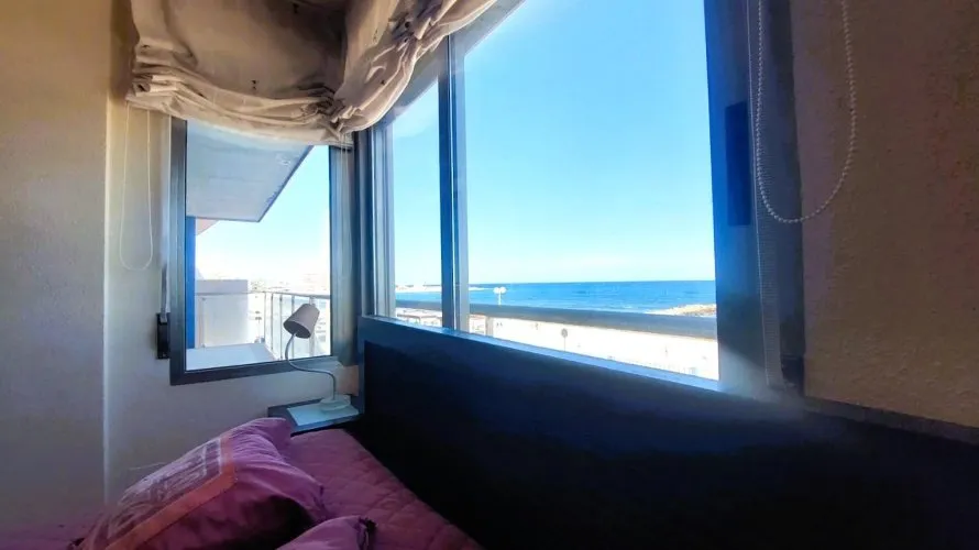 4 bedrooms apartment for sale, Torrevieja, Spain No. 1915 № 15