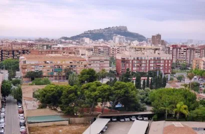 4 bedrooms penthouse for sale, Alicante, Spain No. 1495