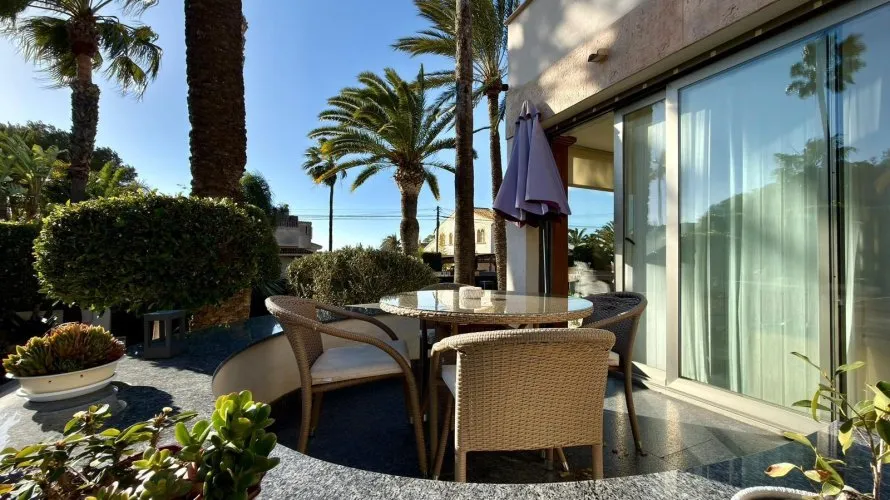 6 bedrooms villa for sale, Benidorm, Spain No. 1579 № 1