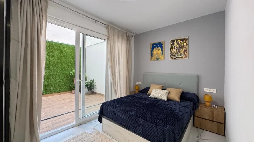 2 bedrooms apartment for sale, Torrevieja, Spain No. 2688 № 27