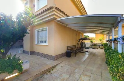 3 bedrooms villa for sale , Torrevieja, Spain No. 1542
