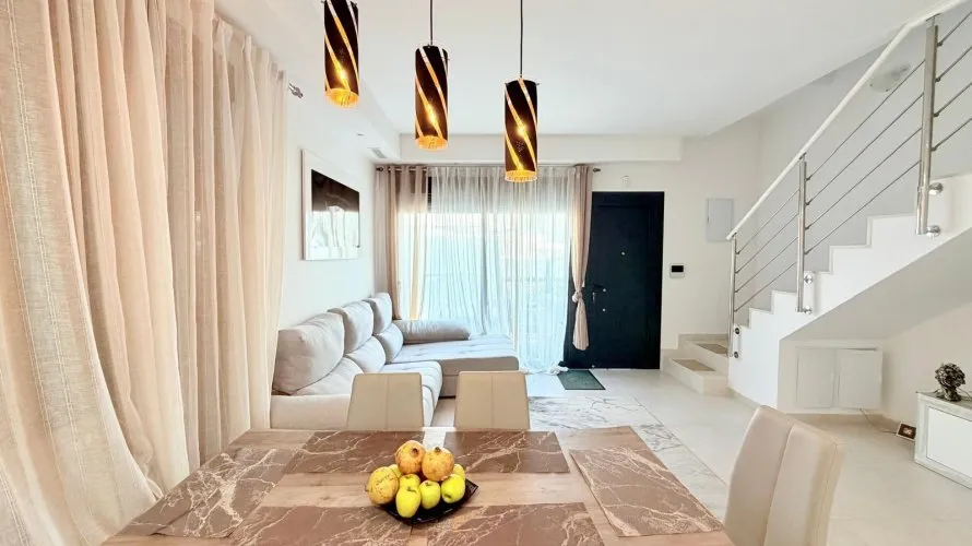 3 bedrooms apartment for sale, La Florida, Spain No. 2309 № 9