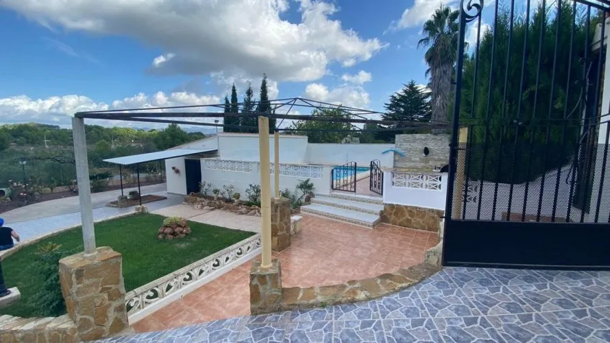 3 bedrooms house for sale, Algimia d'Alfara, Spain No. 1623 № 7