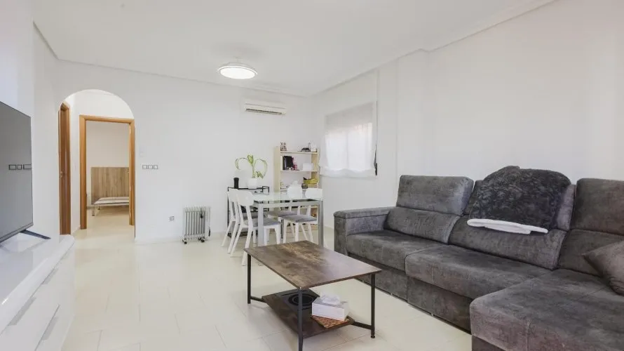 79m² apartment for sale, Torrevieja, Spain No. 2271 № 4