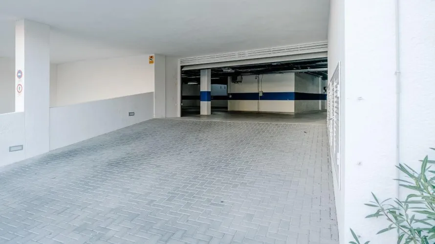 3 bedrooms apartment for sale, Benidorm, Spain No. 2565 № 2