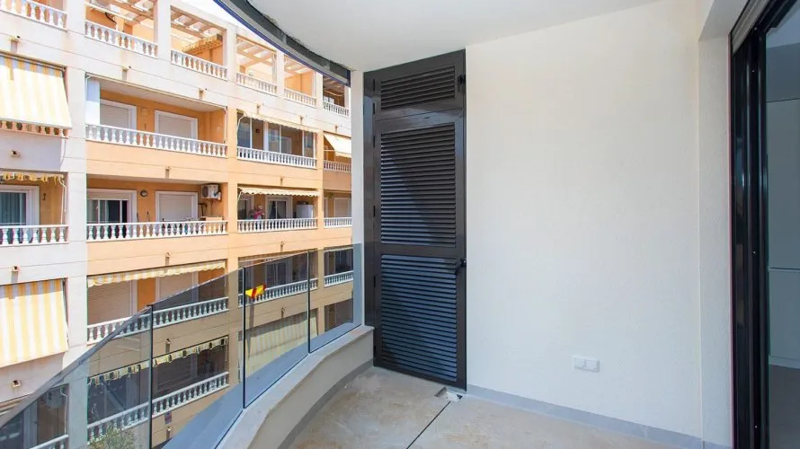 88m² apartment for sale, Torrevieja, Spain No. 2343 № 19