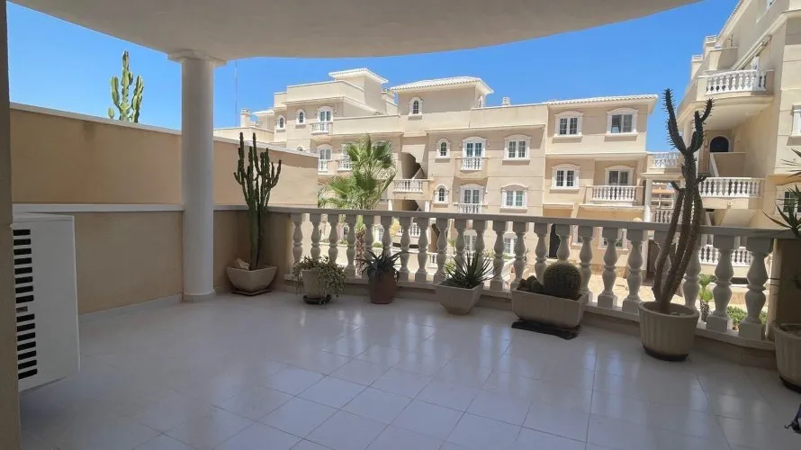 78m² apartment for sale, Guardamar del Segura, Spain No. 2392 № 18