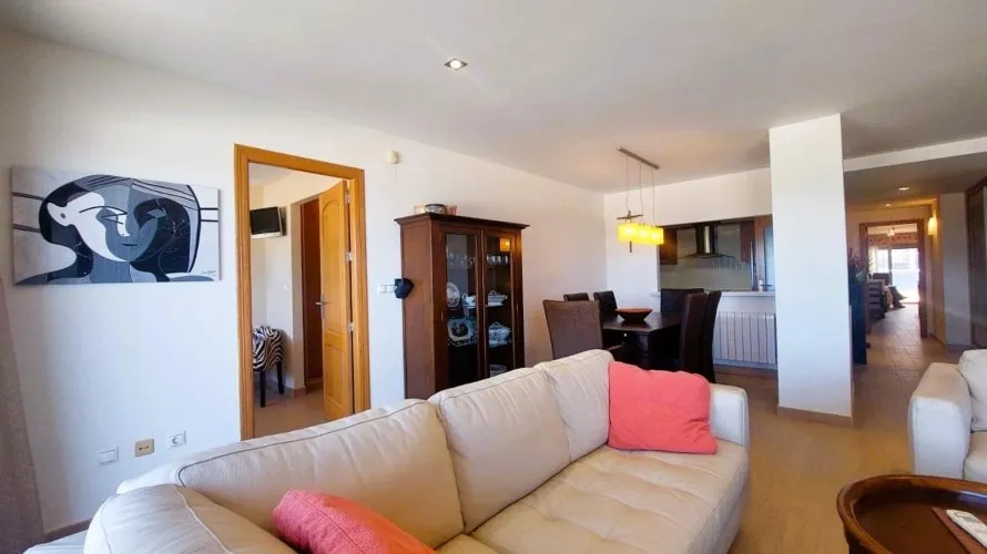 4 bedrooms apartment for sale, Torrevieja, Spain No. 1915 № 8