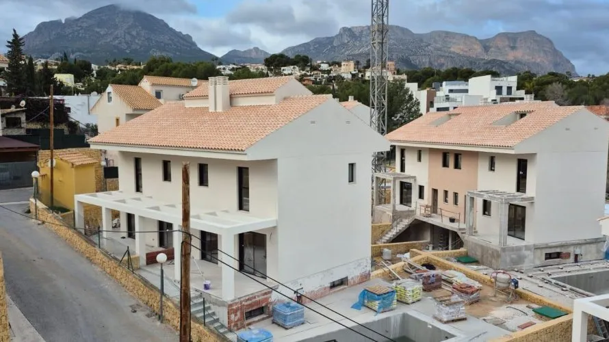 3 bedrooms house for sale, La Nucia, Spain No. 2439 № 10