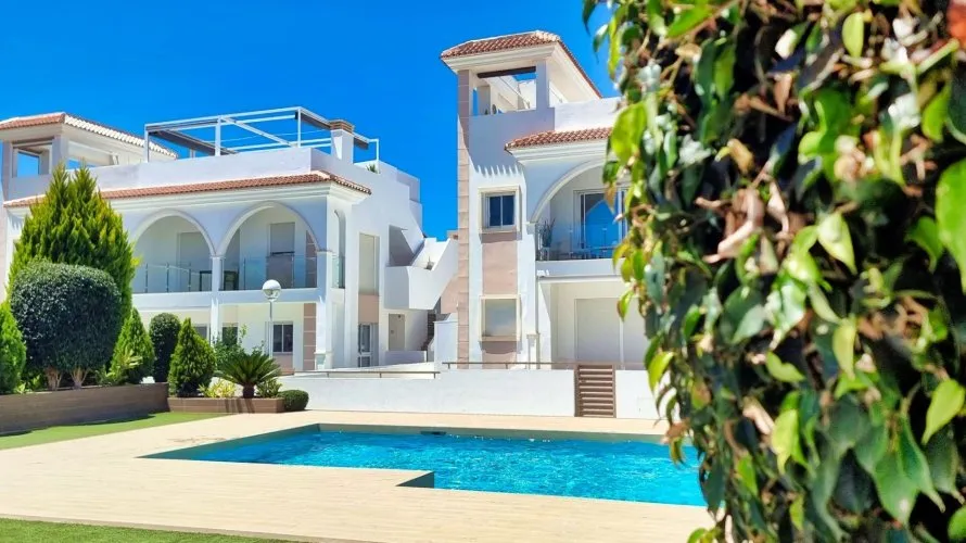 2 bedrooms bungalow for sale, Ciudad Quesada, Spain No. 1945 № 25