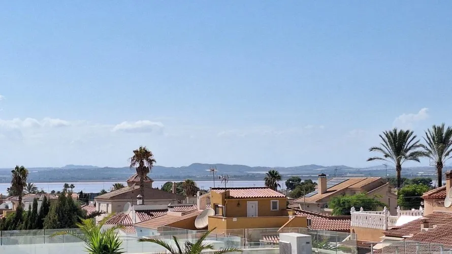 106m² villa for sale, Torrevieja, Spain No. 2517 № 5