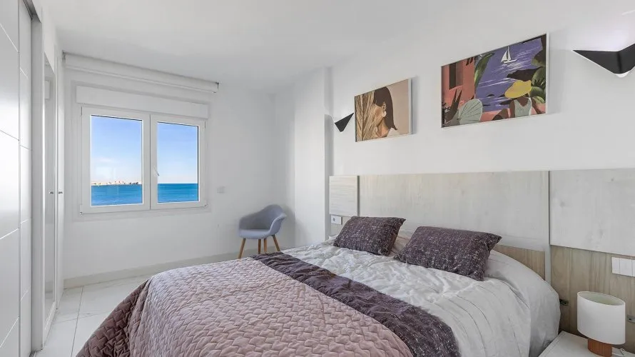 2 bedrooms apartment for sale, Torrevieja, Spain No. 2606 № 1