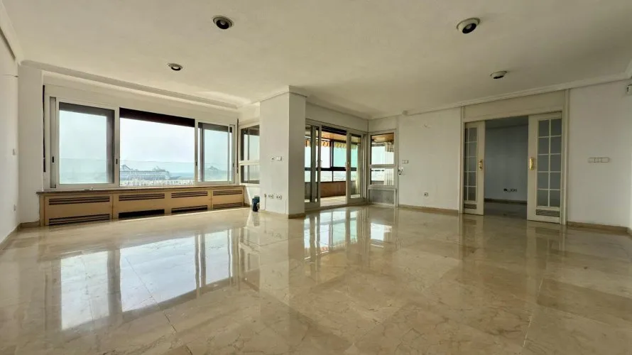 6 bedrooms penthouse for sale, Alicante, Spain No. 2092 № 7