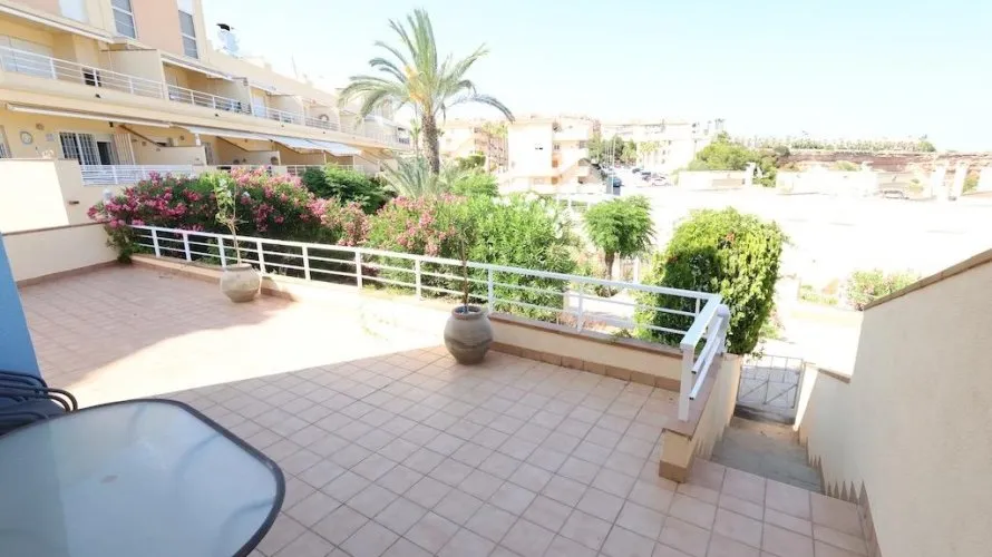 3 bedrooms house for sale, Cabo Roig, Spain No. 2712 № 10