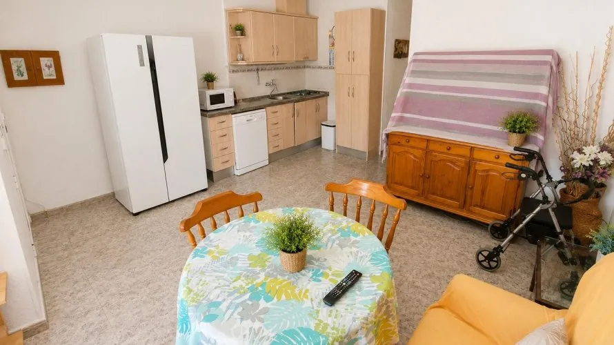 1 bedroom house for sale, Torrevieja, Spain No. 2442 № 6