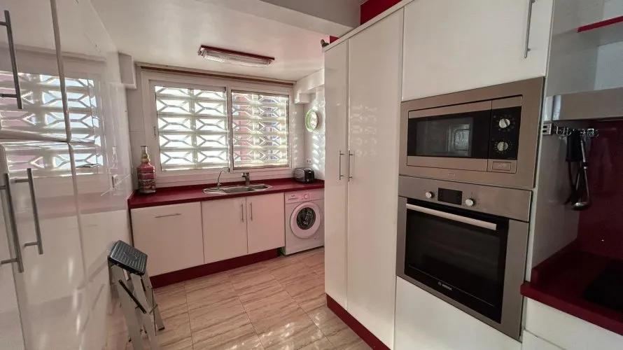 2 bedrooms apartment for sale, Benidorm, Spain No. 2000 № 23