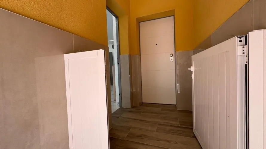 2 bedrooms apartment for sale, Torrevieja, Spain No. 2688 № 2