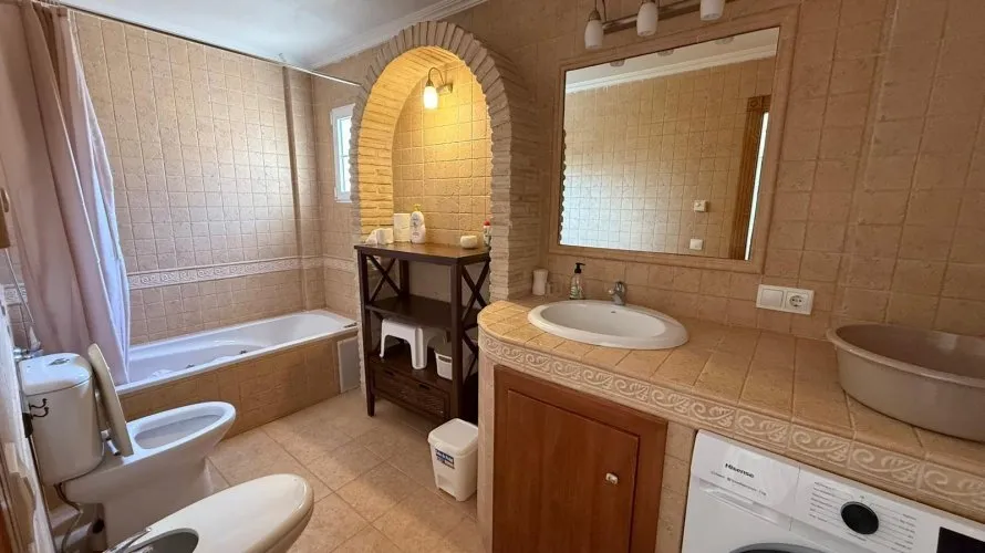 3 bedrooms house for sale, Torrevieja, Spain No. 2323 № 15