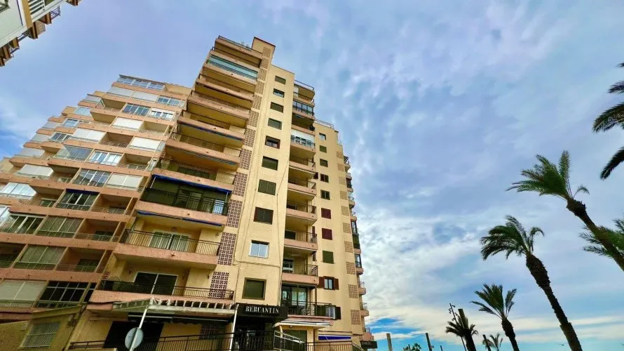 3 bedrooms apartment for sale, Torrevieja, Spain No. 2267