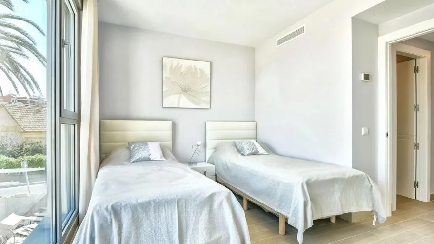 3 bedrooms apartment for sale, Calpe, Spain No. 1524 № 9