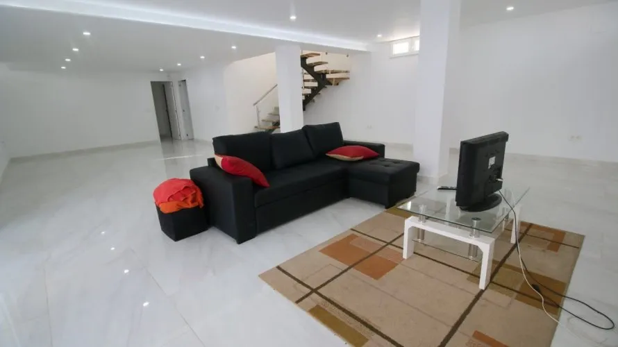4 bedrooms apartment for sale, La Torre, Spain No. 1661 № 15