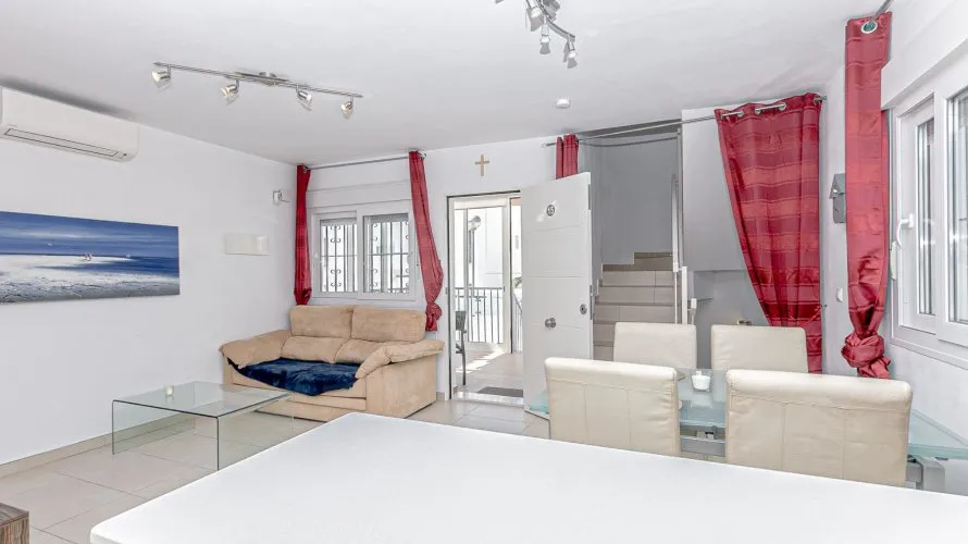 143m² villa for sale, San Fulgencio, Spain No. 2335 № 13