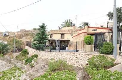 5 bedrooms house for sale, Fortuna, Spain No. 2155