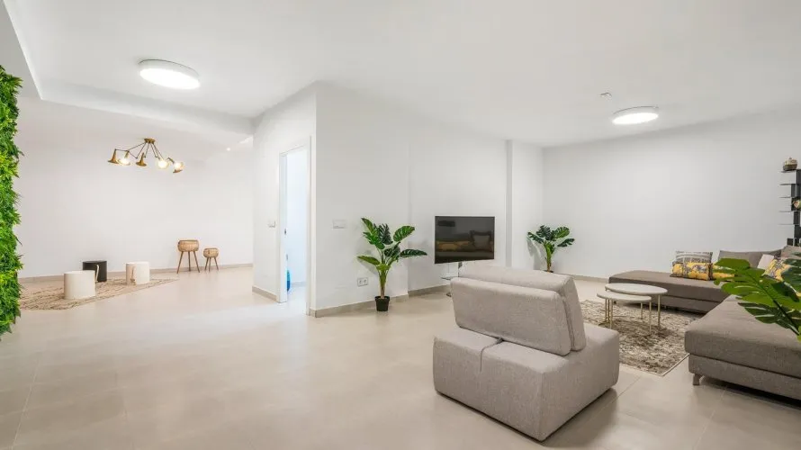 3 bedrooms villa for sale, Playa Honda, Spain No. 1958 № 3