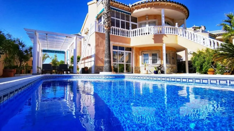 256m² apartment for sale, La Florida, Spain No. 2029