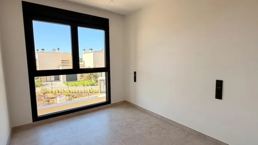 2 bedrooms apartment for sale, Los Alcazares, Spain No. 2647 № 9