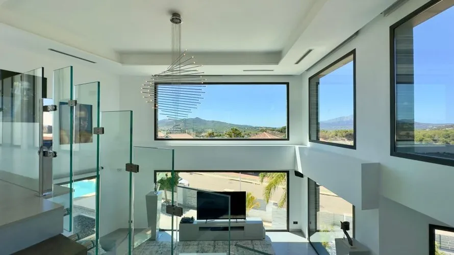 5 bedrooms villa for sale, Javea, Spain No. 1935 № 1