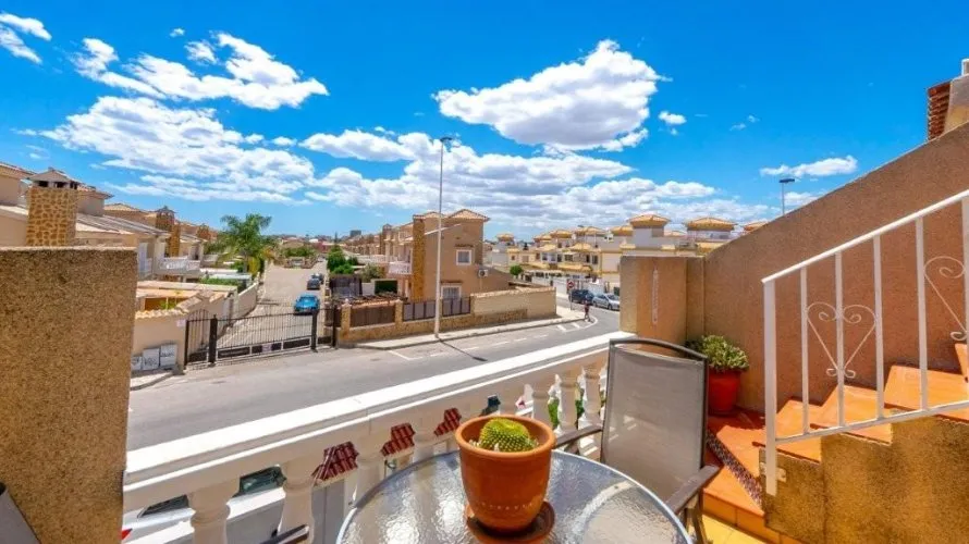 2 bedrooms house for sale, Torrevieja, Spain No. 2448 № 10