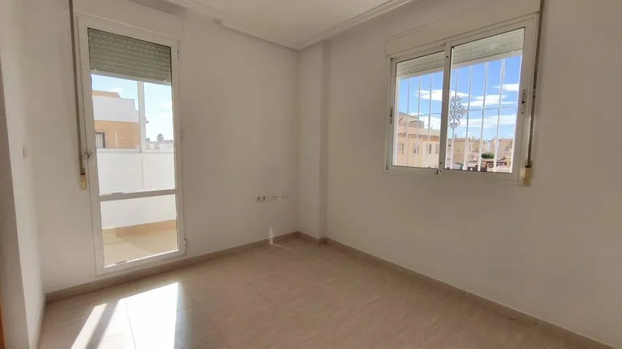 3 bedrooms house for sale, Rojales, Spain No. 2249 № 16