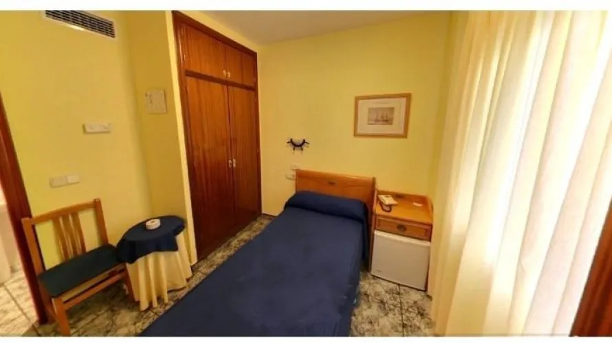 16 bedrooms hotel for sale, Santiago de la Ribera, Spain No. 1951 № 19