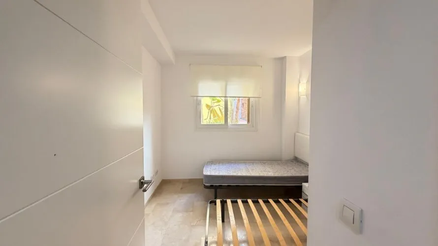 3 bedrooms apartment for sale, Torrevieja, Spain No. 2618 № 25