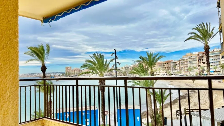 3 bedrooms apartment for sale, Torrevieja, Spain No. 2267 № 13