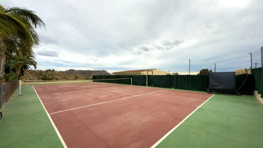 5 bedrooms apartment for sale, Jijona, Spain No. 2538 № 23